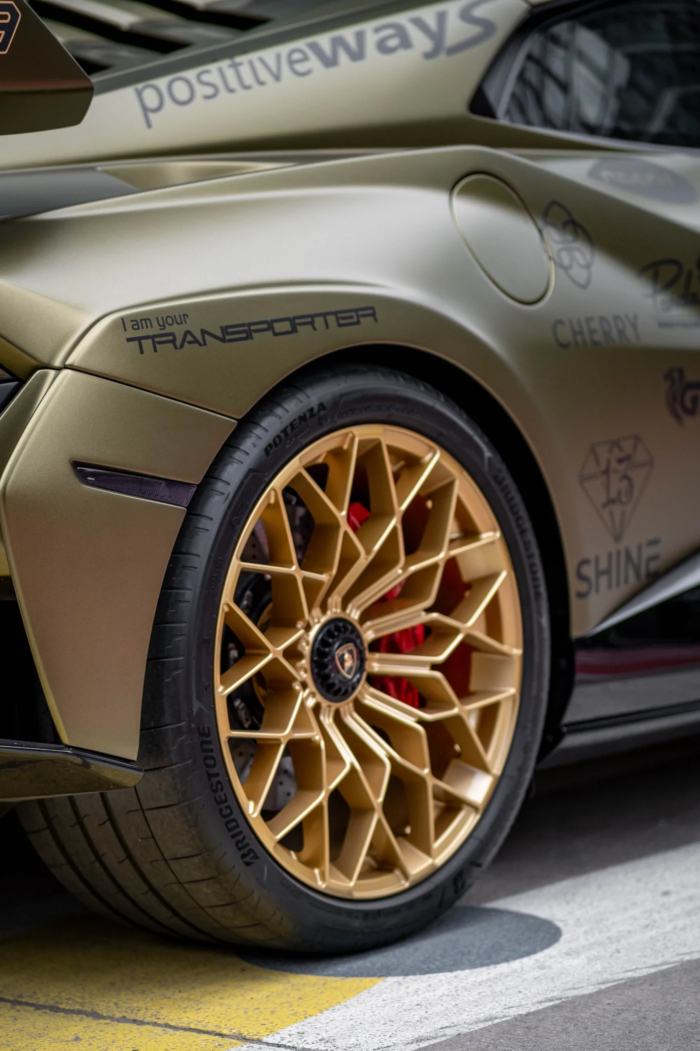 Alloy wheel restored to a factory gold finish by Rim Craft